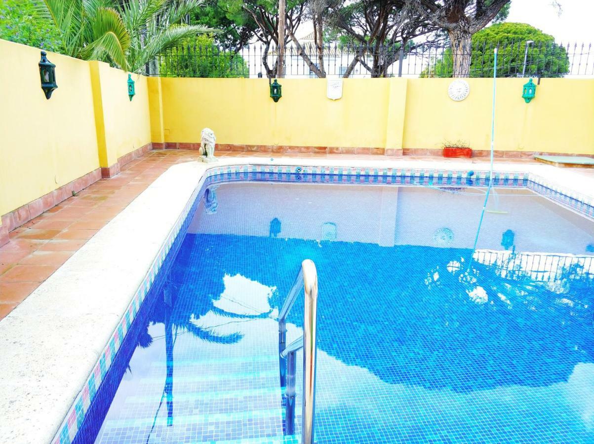Villa La Jara Эль-Пуэрто-де-Санта-Мария Экстерьер фото